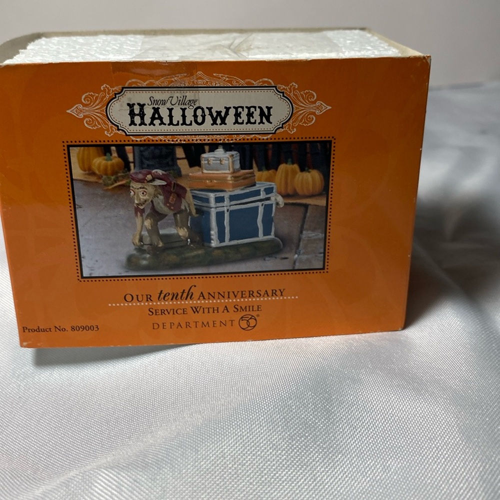Department 56 Snow Village Halloween.